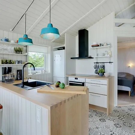 Liutulf - 40m From The Sea By Interhome *